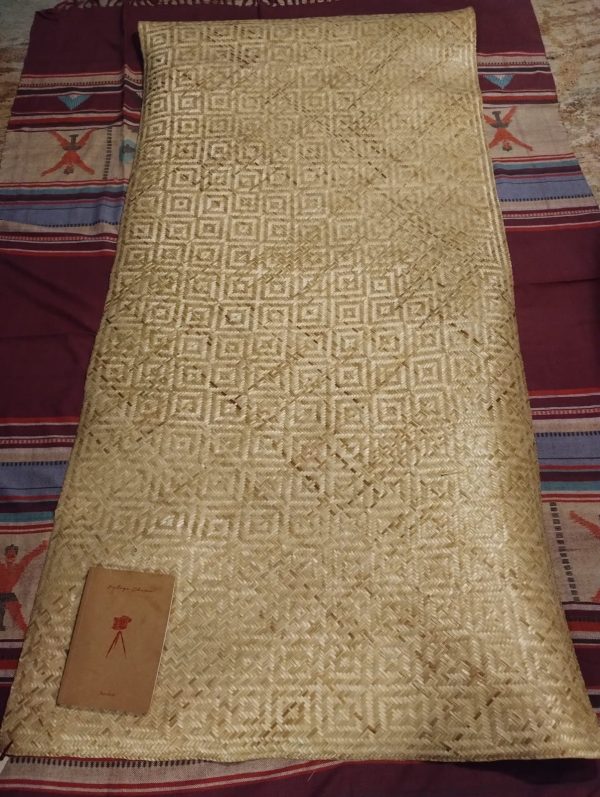 Kannadi Paaya Yoga Mat size (35"x70")