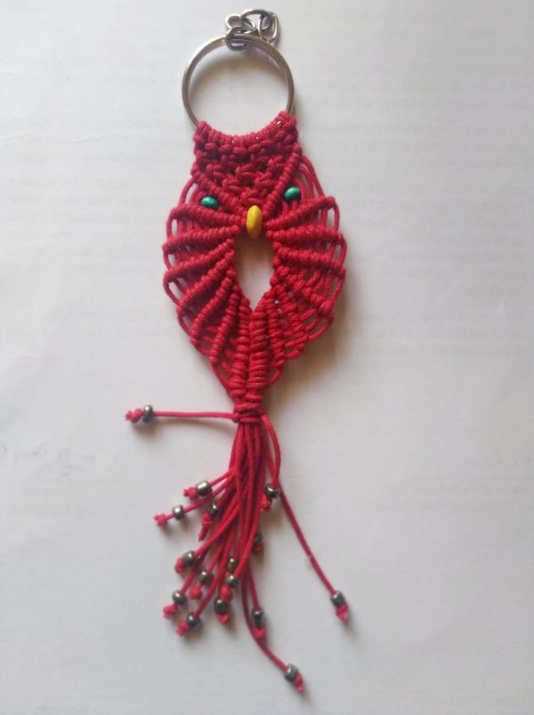 Macramé Owl Crimson Red