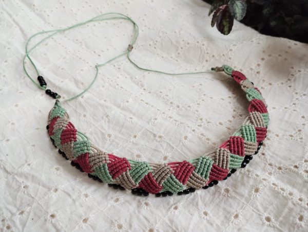 Macramé Choker (Beige Maroon Pista green) black border beads