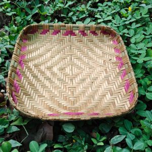 Smoked Bamboo Winnow with Magenta Border 11"x11"