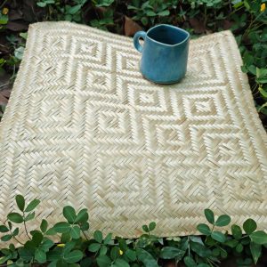 Kannadi Weave Placemat (Step-like pattern) 15"x15"