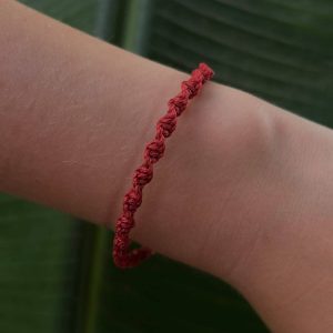 Macramé Spiral-Knot Bracelet