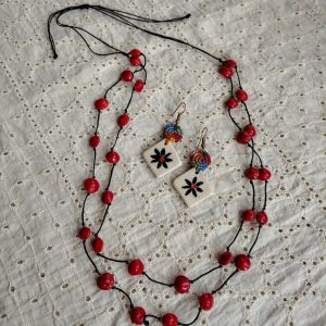 Macrame ceramic jewellery -Macrame ceramic jewellery - Manjaadi Trail